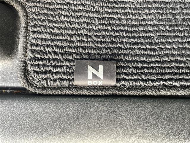 N-BOXカスタム G・Lパッケージ 純正7型ナビ 片側パワースライドドア バックカメラ 社外前後ドラレコ スペアキー ベンチシート チップアップシート オートライト フォグライト 純正AW 電動格納ミラー 禁煙車(23枚目)