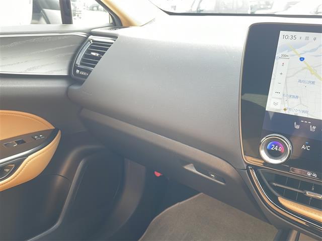 ＮＸ ＮＸ２５０　バージョンＬ　純正ナビ　サンルーフ　全周囲カメラ　ＢＳＭ　デジタルインナーミラー　本革シート　ワイヤレス充電器　ビルトインＥＴＣ　社外ドラレコ　ステアヒーター　パワーバックドア　ＡＣ１００Ｖ　前席シートヒーター（22枚目）