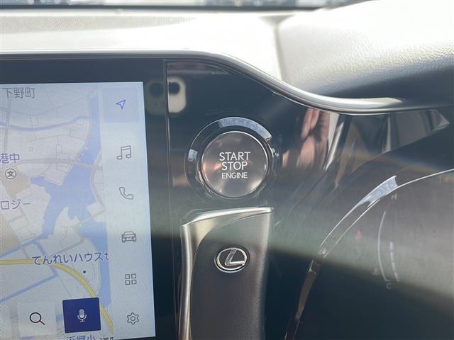 ＮＸ ＮＸ２５０　バージョンＬ　純正ナビ　サンルーフ　全周囲カメラ　ＢＳＭ　デジタルインナーミラー　本革シート　ワイヤレス充電器　ビルトインＥＴＣ　社外ドラレコ　ステアヒーター　パワーバックドア　ＡＣ１００Ｖ　前席シートヒーター（28枚目）