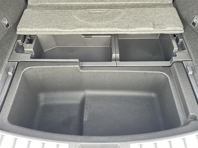 ＮＸ ＮＸ２５０　バージョンＬ　純正ナビ　サンルーフ　全周囲カメラ　ＢＳＭ　デジタルインナーミラー　本革シート　ワイヤレス充電器　ビルトインＥＴＣ　社外ドラレコ　ステアヒーター　パワーバックドア　ＡＣ１００Ｖ　前席シートヒーター（33枚目）