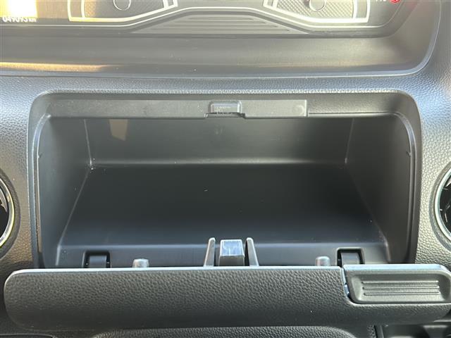 Ｎ－ＢＯＸカスタム Ｇ・Ｌホンダセンシング　純正ナビ　バックカメラ　ビルトインＥＴＣ　両側パワースライドドア　スペアキー　後方コーナーセンサー　前後ドラレコ　ＵＳＢ給電　追従クルーズコントロール　レーンキープ　ＬＥＤオートライト　禁煙車（24枚目）