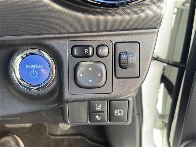 アクア 　禁煙　社外ナビ　バックカメラ　ＥＴＣ　スペアキー　前後クリアランスソナー　前方ドラレコ　クルーズコントロール　オートライト　オートハイビーム　電動格納ミラー（8枚目）