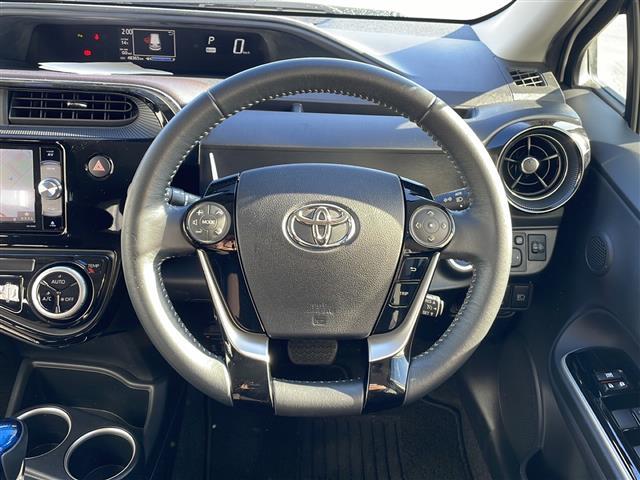 アクア 　禁煙　社外ナビ　バックカメラ　ＥＴＣ　スペアキー　前後クリアランスソナー　前方ドラレコ　クルーズコントロール　オートライト　オートハイビーム　電動格納ミラー（17枚目）