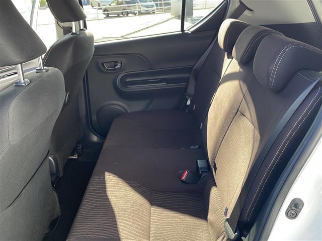 アクア 　禁煙　社外ナビ　バックカメラ　ＥＴＣ　スペアキー　前後クリアランスソナー　前方ドラレコ　クルーズコントロール　オートライト　オートハイビーム　電動格納ミラー（23枚目）