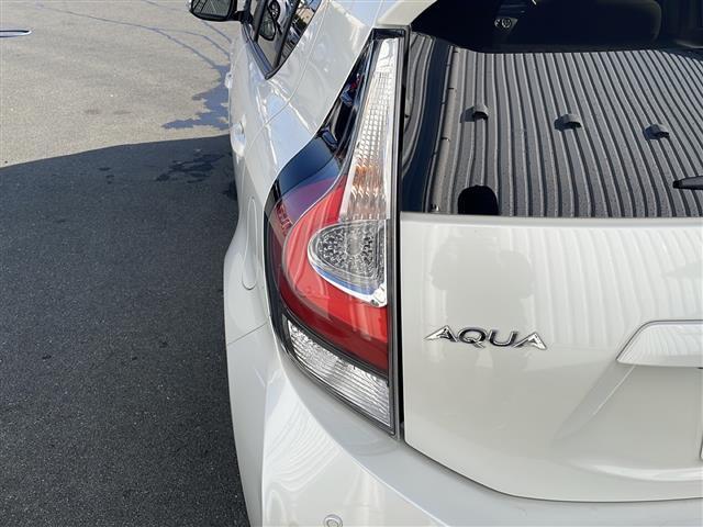 アクア 　禁煙　社外ナビ　バックカメラ　ＥＴＣ　スペアキー　前後クリアランスソナー　前方ドラレコ　クルーズコントロール　オートライト　オートハイビーム　電動格納ミラー（38枚目）