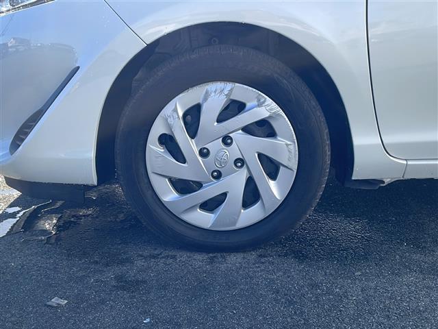 アクア 　禁煙　社外ナビ　バックカメラ　ＥＴＣ　スペアキー　前後クリアランスソナー　前方ドラレコ　クルーズコントロール　オートライト　オートハイビーム　電動格納ミラー（41枚目）