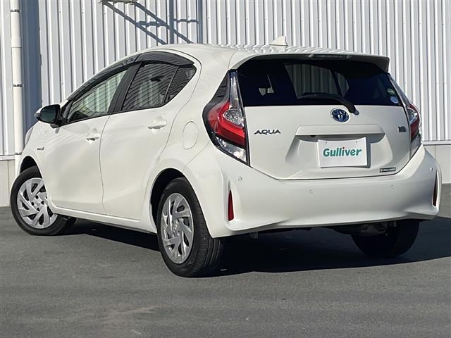 アクア 　禁煙　社外ナビ　バックカメラ　ＥＴＣ　スペアキー　前後クリアランスソナー　前方ドラレコ　クルーズコントロール　オートライト　オートハイビーム　電動格納ミラー（43枚目）