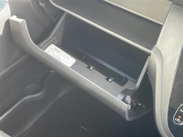 デイズルークス ハイウェイスター　Ｇターボ　禁煙　純正ナビ　全方位カメラ　アラウンドビューモニター　ＥＴＣ　両側パワースライドドア　スペアキー　エマージェンシーブレーキ　ＬＥＤヘッドライト　オートハイビーム（21枚目）