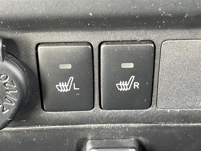 ルーミー カスタムＧ－Ｔ　純正ディスプレイオーディオ　ＡｐｐｌｅＣａｒＰｌａｙ　両側電動ドア　全方位カメラ　前後ドラレコ　ビルトインＥＴＣ　コーナーセンサー　シートヒーター　ＬＥＤライト　衝突軽減ブレーキ　レザー調シートカバー（9枚目）