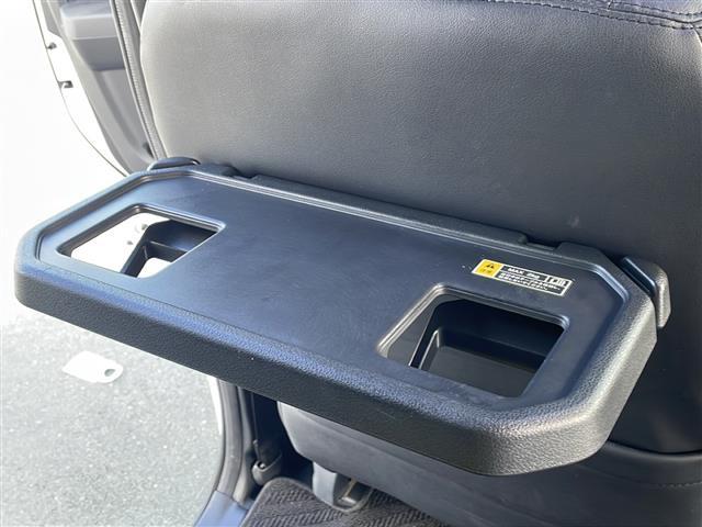 ルーミー カスタムＧ－Ｔ　純正ディスプレイオーディオ　ＡｐｐｌｅＣａｒＰｌａｙ　両側電動ドア　全方位カメラ　前後ドラレコ　ビルトインＥＴＣ　コーナーセンサー　シートヒーター　ＬＥＤライト　衝突軽減ブレーキ　レザー調シートカバー（25枚目）