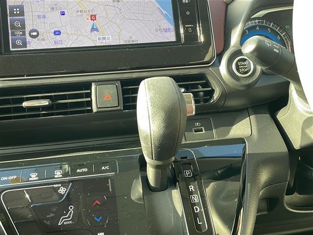 デイズ ボレロ X 禁煙 純正9インチナビ 全方位カメラ アラウンドビューモニター 前後ドラレコ ETC USB給電 前後クリアランスソナー プリクラッシュ オートライト 革巻きステア ステアスイッチ(13枚目)