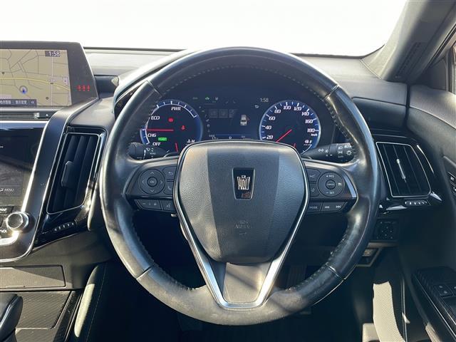 クラウンハイブリッド ＲＳアドバンス　禁煙　純正ナビ　バックカメラ　前方ドラレコ　ＥＴＣ２．０　デジタルインナーミラー　ＢＳＭ　ＨＵＤ　ステアヒーター　シートヒーター　パワーシート　メモリーシート　ＡＣＣ　ＰＣＳ　ＬＥＤオートライト（18枚目）