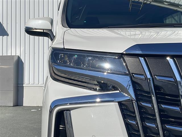 アルファード ２．５Ｓ　Ｃパッケージ　禁煙　純正１０型ナビ　純正１２型後席モニター　サンルーフ　シートヒーター　ベンチレーション　パワーシート　オットマン　ステアヒーター　前後ドラレコ　両側パワースライドドア（40枚目）