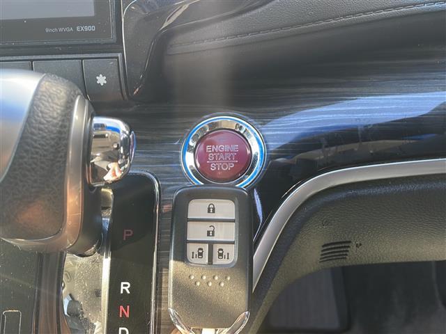 オデッセイ アブソルート・ＥＸ　禁煙　ＡＬＰＩＮＥ９型ナビ　ＡＬＰＩＮＥ後席モニター　バックカメラ　ＥＴＣ　社外前後ドラレコ　ＢＳＭ　両側パワースライドドア　レーンキープアシスト　レーダークルーズコントロール　ＬＥＤヘッドライト（13枚目）