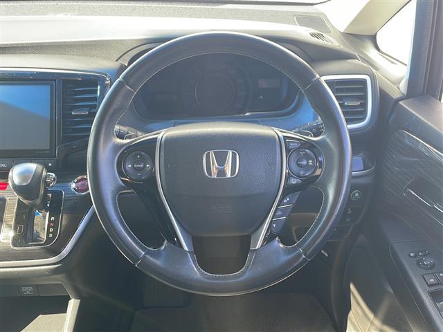 オデッセイ アブソルート・ＥＸ　禁煙　ＡＬＰＩＮＥ９型ナビ　ＡＬＰＩＮＥ後席モニター　バックカメラ　ＥＴＣ　社外前後ドラレコ　ＢＳＭ　両側パワースライドドア　レーンキープアシスト　レーダークルーズコントロール　ＬＥＤヘッドライト（17枚目）