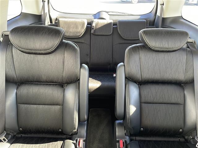 オデッセイ アブソルート・ＥＸ　禁煙　ＡＬＰＩＮＥ９型ナビ　ＡＬＰＩＮＥ後席モニター　バックカメラ　ＥＴＣ　社外前後ドラレコ　ＢＳＭ　両側パワースライドドア　レーンキープアシスト　レーダークルーズコントロール　ＬＥＤヘッドライト（30枚目）