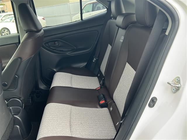 ヤリスクロス ハイブリッドZ 禁煙 純正ナビ APPLECARPLAY バックカメラ 純正ドラレコ ビルトインETC BSM シートヒーター USB給電 レーンキープアシスト レーダークルーズコントロール 衝突被害軽減システム(27枚目)