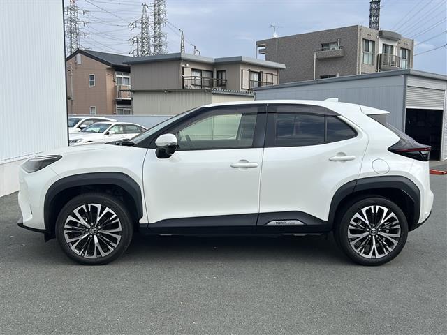 ヤリスクロス ハイブリッドZ 禁煙 純正ナビ APPLECARPLAY バックカメラ 純正ドラレコ ビルトインETC BSM シートヒーター USB給電 レーンキープアシスト レーダークルーズコントロール 衝突被害軽減システム(33枚目)