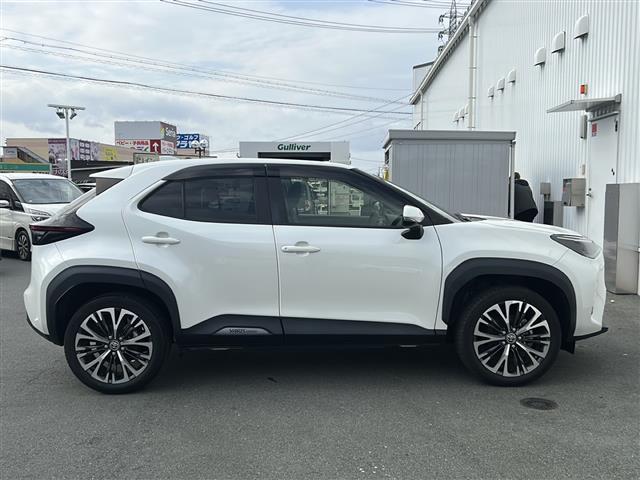 ヤリスクロス ハイブリッドZ 禁煙 純正ナビ APPLECARPLAY バックカメラ 純正ドラレコ ビルトインETC BSM シートヒーター USB給電 レーンキープアシスト レーダークルーズコントロール 衝突被害軽減システム(37枚目)