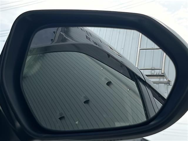 ヤリスクロス ハイブリッドZ 禁煙 純正ナビ APPLECARPLAY バックカメラ 純正ドラレコ ビルトインETC BSM シートヒーター USB給電 レーンキープアシスト レーダークルーズコントロール 衝突被害軽減システム(40枚目)