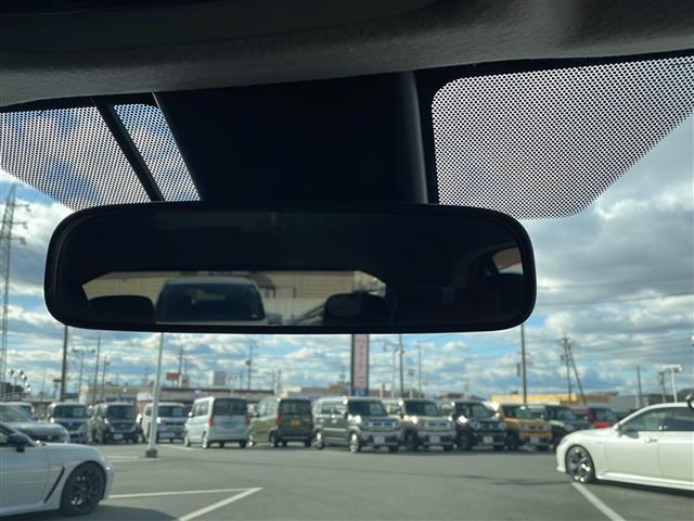 ヤリスクロス ハイブリッドZ 純正ナビ バックカメラ 純正ドラレコ ビルトインETC クリアランスソナー レーダークルコン シートヒーター パワーシート ハーフレザー USB給電 LEDオートライト 電子パーキング 禁煙車(21枚目)