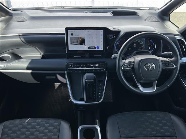 ヴォクシー ハイブリッドS-Z 禁煙 純正ディスプレイオーディオ 純正フリップダウンモニター バックカメラ 前方ドラレコ デジタルインナーミラー ETC2.0 BSM HUD 両側パワースライドドア レーダークルーズコントロール(2枚目)