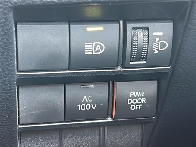 ヴォクシー ハイブリッドS-Z 禁煙 純正ディスプレイオーディオ 純正フリップダウンモニター バックカメラ 前方ドラレコ デジタルインナーミラー ETC2.0 BSM HUD 両側パワースライドドア レーダークルーズコントロール(10枚目)