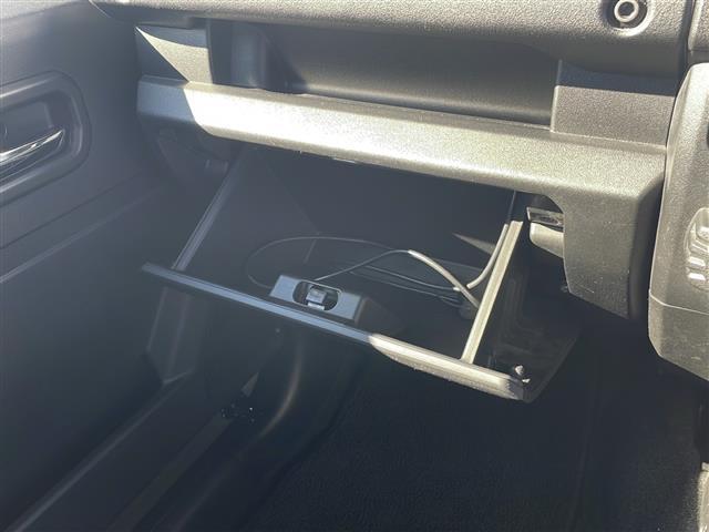 ジムニー XC 禁煙 社外ナビ フルセグTV バックカメラ シートヒーター クルーズコントロール 背面タイヤ ステアリングスイッチ LEDオートライト フォグランプ ヘッドライトウォッシャー 電動格納ウィンカーミラー(22枚目)