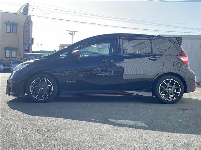 ノート ｅ－パワー　ニスモ　純正７型ナビ　全周囲カメラ　純正デジタルインナーミラー　コーナーセンサー　レーンキープアシスト　純正ＥＴＣ　スペアキー　ステアスイッチ　革巻きステア　ＮＩＳＭＯシート　ＬＥＤオートライト　禁煙車（34枚目）