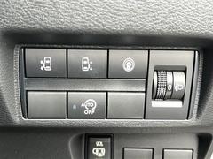 �����٤ϥ���С�����Ź�κ߸ˤ���ĺ���ޤ��ơ�ͭ���񤦸�¤��ޤ����������Ź����С��ο������߸ˤ�����쥯�����䤷�Ƥ���ޤ��� 3