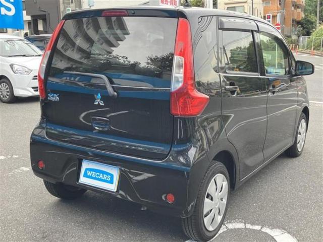 ｅＫワゴン Ｅ　ＥＴＣ／ＥＢＤ付ＡＢＳ／エアバッグ　運転席／エアバッグ　助手席／パワーウインドウ／キーレスエントリー／パワーステアリング／マニュアルエアコン／パワードアロック／アクセサリーソケット／間欠ワイパー（3枚目）