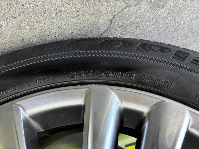 ＷＥＣＡＲＳの展示場では実際に見て、触ってお車をお選びいただけます！知識の豊富な営業スタッフが様々なカーライフをご提案いたします！