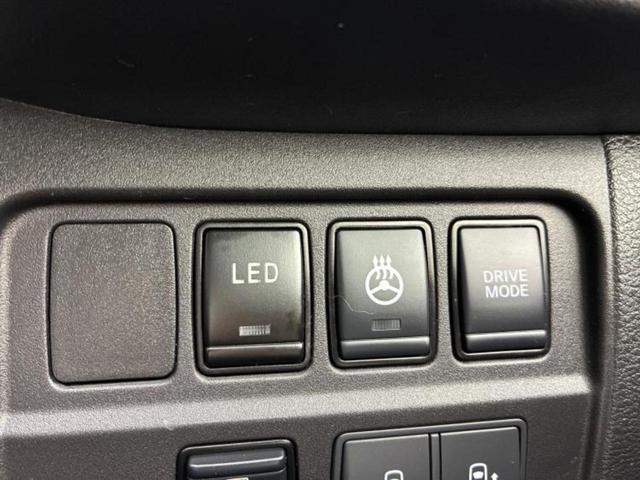 セレナ eパワーオーテックスポーツスペック 保証書/純正 10インチ SDナビ/インテリジェントルームミラー/衝突安全装置/両側電動スライドドア/シートヒーター 前席/全方位モニター/車線逸脱防止支援システム/シート 合皮/プロパイロット(39枚目)