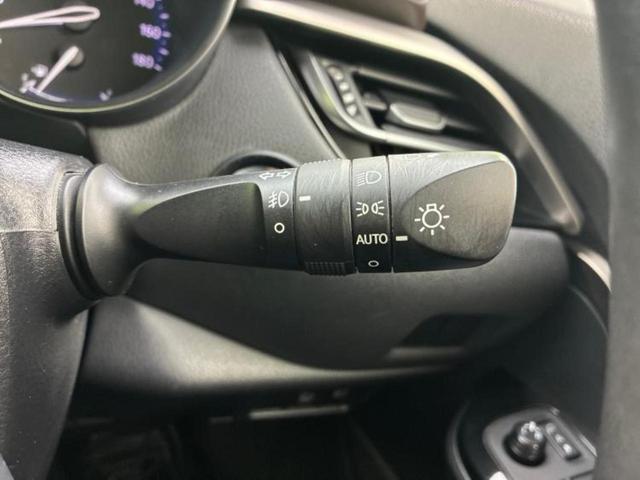 こちらのお車はいかがでしょうか？少しでも気になっていただけましたら是非お問い合わせください！さらにお車の詳細をお送りいたします！