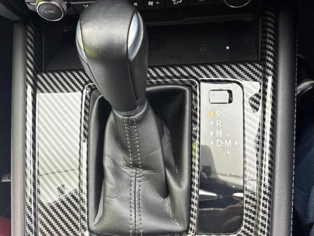 CX-8 XDスポーツアピアランス 新品タイヤ/保証書/ディスプレイオーディオ/衝突安全装置/シートヒーター/全方位モニター/車線逸脱防止支援システム/電動バックドア/ヘッドランプ LED/ETC/EBD付ABS/横滑り防止装置 記録簿(17枚目)