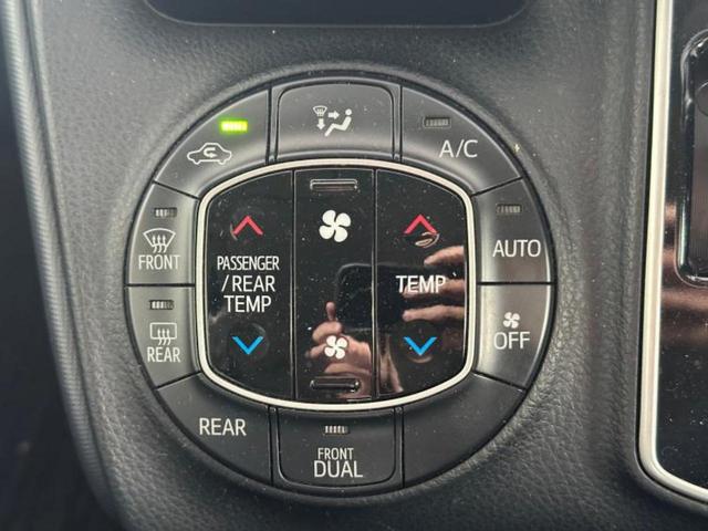 ヴォクシー ZSキラメキ 保証書/純正 SDナビ/両側電動スライドドア/ヘッドランプ LED/Bluetooth接続/ETC/EBD付ABS/横滑り防止装置/アイドリングストップ/バックモニター/フルセグTV/禁煙車(12枚目)