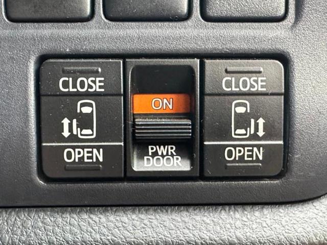 ヴォクシー ZSキラメキ 保証書/純正 SDナビ/両側電動スライドドア/ヘッドランプ LED/Bluetooth接続/ETC/EBD付ABS/横滑り防止装置/アイドリングストップ/バックモニター/フルセグTV/禁煙車(15枚目)