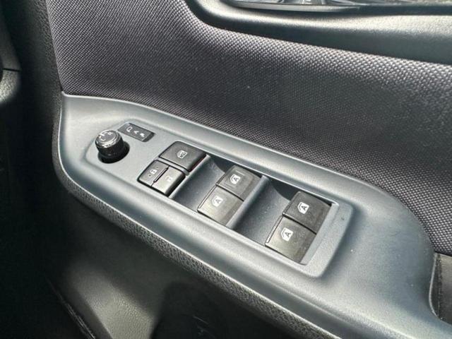 ヴォクシー ZSキラメキ 保証書/純正 SDナビ/両側電動スライドドア/ヘッドランプ LED/Bluetooth接続/ETC/EBD付ABS/横滑り防止装置/アイドリングストップ/バックモニター/フルセグTV/禁煙車(16枚目)