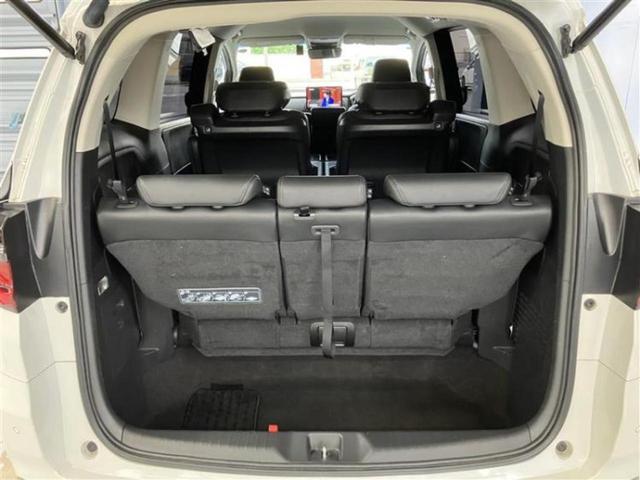 オデッセイハイブリッド ｅＨＥＶアブソルート・ＥＸ　新品タイヤ／保証書／純正　１１インチ　ＳＤナビ／ホンダセンシング／両側電動スライドドア／シートヒーター　全席／マルチビューカメラシステム／車線逸脱防止支援システム／シート　フルレザー／電動バックドア（8枚目）