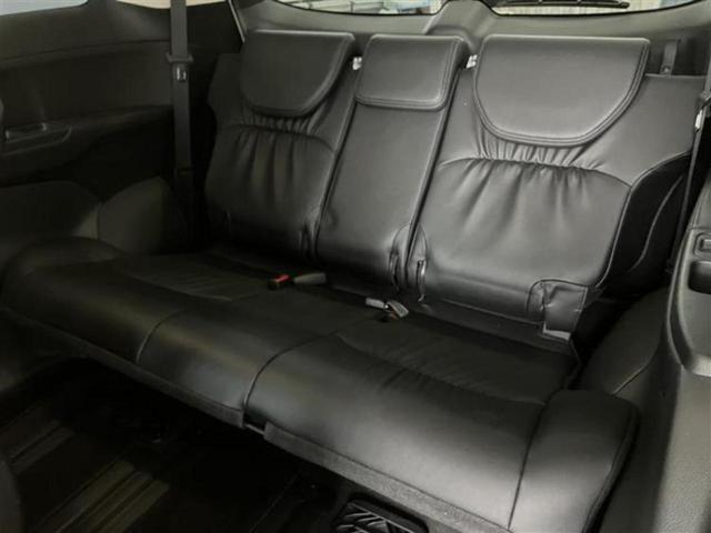 オデッセイハイブリッド ｅＨＥＶアブソルート・ＥＸ　新品タイヤ／保証書／純正　１１インチ　ＳＤナビ／ホンダセンシング／両側電動スライドドア／シートヒーター　全席／マルチビューカメラシステム／車線逸脱防止支援システム／シート　フルレザー／電動バックドア（16枚目）
