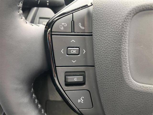 プリウス Ｚ　サンルーフ／保証書／純正　ＳＤナビ／デジタルインナーミラー／トヨタセーフティセンス／エアーシート　前席／パノラミックビューモニター／車線逸脱防止支援システム／シート　フルレザー　革シート　全周囲カメラ（18枚目）