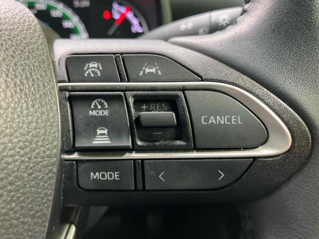 ヴォクシー Ｓ－Ｚ　新品タイヤ／純正エアロ／保証書／純正　１０インチ　ＳＤナビ／デジタルインナーミラー／衝突安全装置／両側電動スライドドア／シートヒーター／車線逸脱防止支援システム／シート　合皮／ヘッドランプ　ＬＥＤ（17枚目）