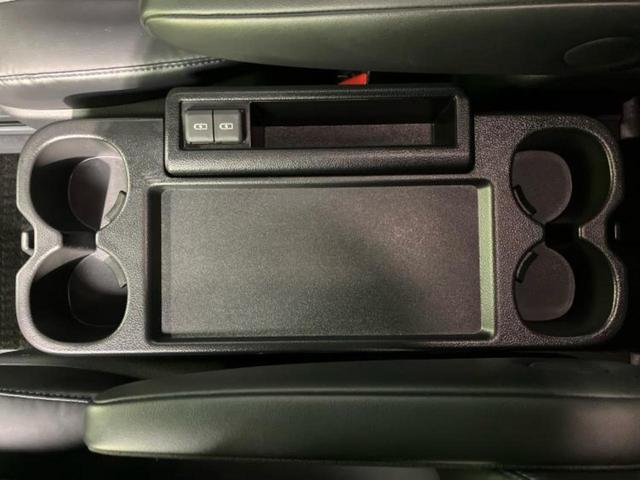 ヴォクシー Ｓ－Ｚ　新品タイヤ／純正エアロ／保証書／純正　１０インチ　ＳＤナビ／デジタルインナーミラー／衝突安全装置／両側電動スライドドア／シートヒーター／車線逸脱防止支援システム／シート　合皮／ヘッドランプ　ＬＥＤ（41枚目）