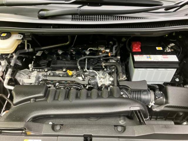 ヴォクシー Ｓ－Ｚ　新品タイヤ／純正エアロ／保証書／純正　１０インチ　ＳＤナビ／デジタルインナーミラー／衝突安全装置／両側電動スライドドア／シートヒーター／車線逸脱防止支援システム／シート　合皮／ヘッドランプ　ＬＥＤ（48枚目）