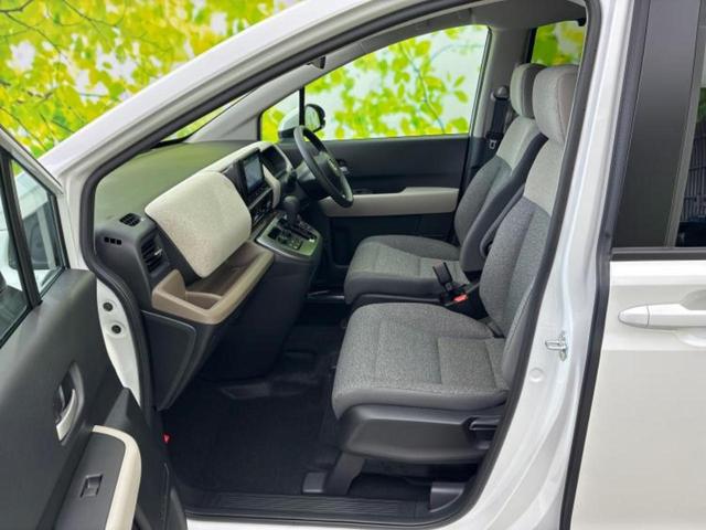 フリード eHEVエアー 保証書/純正 8インチ ナビ/ホンダセンシング/両側電動スライドドア/車線逸脱防止支援システム/パーキングアシスト バックガイド/登録済未使用車/ヘッドランプ LED 衝突被害軽減システム 禁煙車(7枚目)