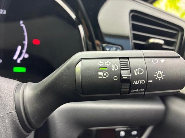 ＮＸ ＮＸ３５０ｈ　Ｆスポーツ　保証書／純正　ＳＤナビ／デジタルインナーミラー／衝突安全装置／シートヒーター／全方位モニター／車線逸脱防止支援システム／シート　フルレザー／電動バックドア／ヘッドランプ　ＬＥＤ／ＥＴＣ　革シート（17枚目）