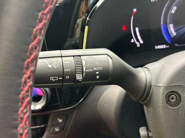 ＮＸ ＮＸ３５０ｈ　Ｆスポーツ　保証書／純正　ＳＤナビ／デジタルインナーミラー／衝突安全装置／シートヒーター／全方位モニター／車線逸脱防止支援システム／シート　フルレザー／電動バックドア／ヘッドランプ　ＬＥＤ／ＥＴＣ　革シート（18枚目）