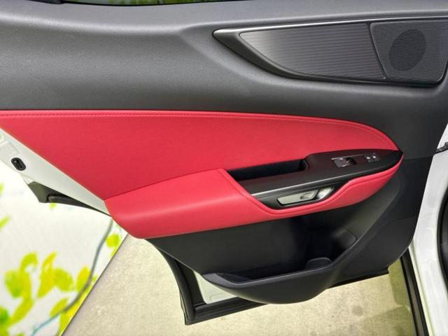 ＮＸ ＮＸ３５０ｈ　Ｆスポーツ　保証書／純正　ＳＤナビ／デジタルインナーミラー／衝突安全装置／シートヒーター／全方位モニター／車線逸脱防止支援システム／シート　フルレザー／電動バックドア／ヘッドランプ　ＬＥＤ／ＥＴＣ　革シート（23枚目）