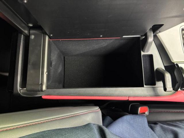 ＮＸ ＮＸ３５０ｈ　Ｆスポーツ　保証書／純正　ＳＤナビ／デジタルインナーミラー／衝突安全装置／シートヒーター／全方位モニター／車線逸脱防止支援システム／シート　フルレザー／電動バックドア／ヘッドランプ　ＬＥＤ／ＥＴＣ　革シート（33枚目）