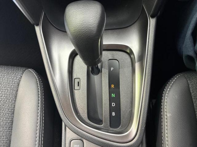 ヤリスクロス ハイブリッドZ 保証書/ディスプレイオーディオ+ナビ8インチ/衝突安全装置/シートヒーター/パノラミックビューモニター/車線逸脱防止支援システム/シート ハーフレザー/ヘッドランプ LED/HDMI接続 全周囲カメラ(18枚目)